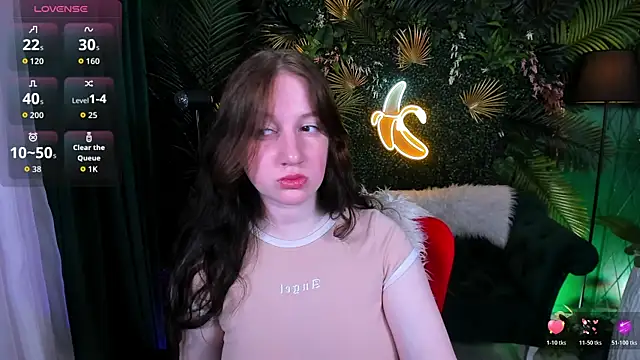 Elisabeth Binder online show from April 19, 3:28 am