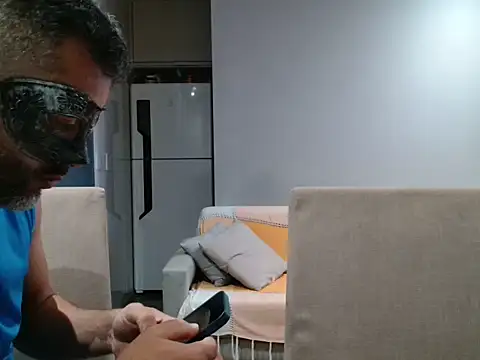 Apollo Lunna online show from April 22, 12:51 am