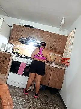 Veronica missbigg online show from April 8, 4:20 pm