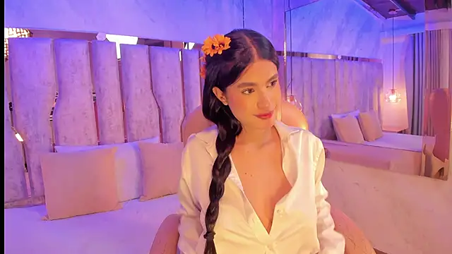 celestte sm online show from April 18, 7:18 pm