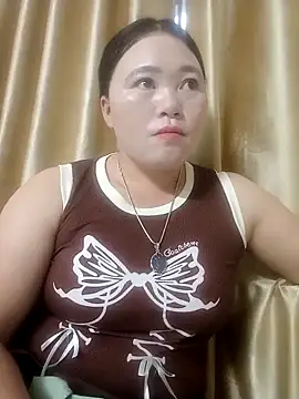 Lily Daisy online show from March 31, 11:16 pm