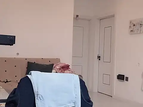 Ada-8888 online show from April 10, 1:50 pm