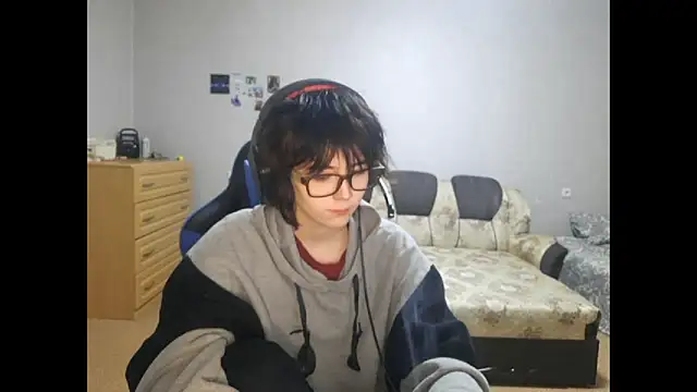 ShaynaLinley online show from April 14, 9:15 pm