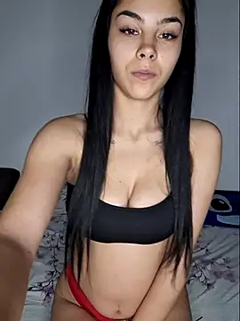 Crissdesire online show from April 10, 6:03 pm