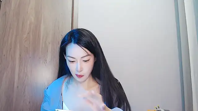 anan 882 online show from April 20, 2:03 am