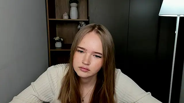 YeeMellendorf online show from March 27, 8:26 am