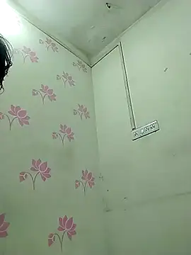 KissMyVibee online show from April 22, 3:53 pm