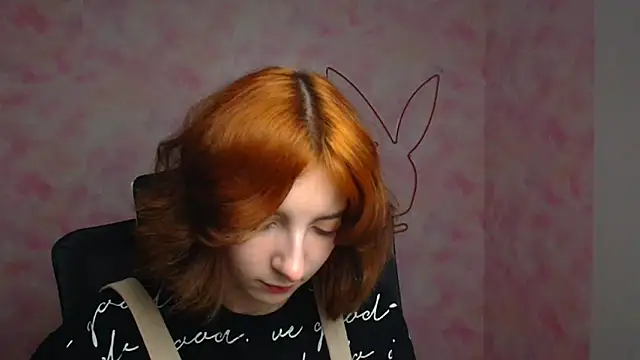 Butterfly Milly online show from April 14, 11:54 am