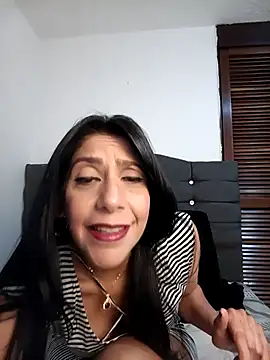 SamanthaRosse01  online show from April 9, 4:34 pm