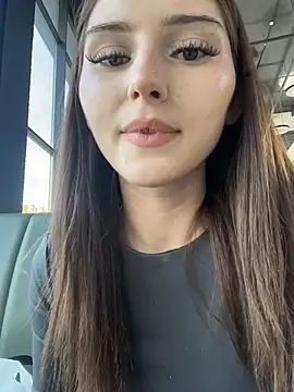 AnitaFly online show from April 17, 1:13 pm