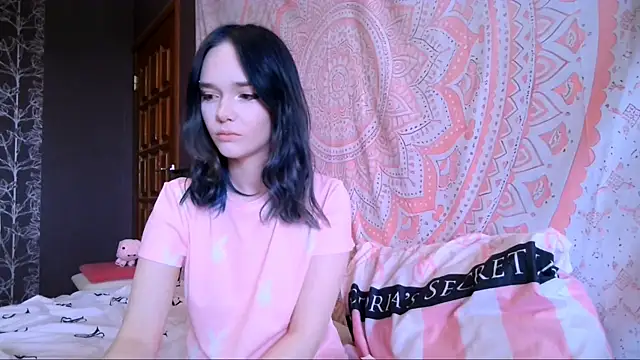 baby onface online show from April 20, 8:17 am