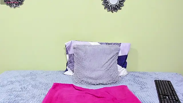 natasha adam21 online show from April 18, 1:41 am