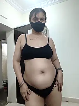 HeartlessGirl online show from March 31, 4:18 pm