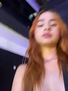 MeilyMuse Maximus online show from April 18, 8:42 pm