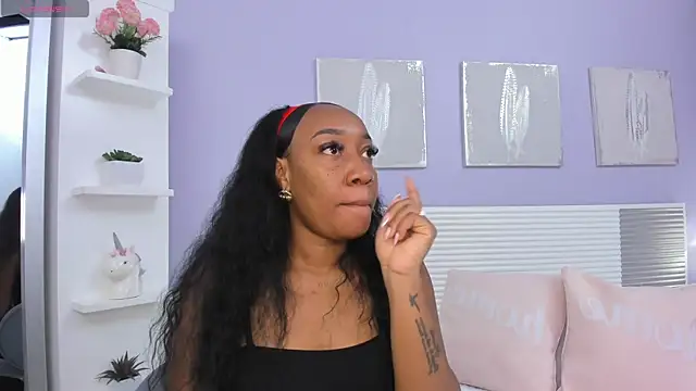 Mia Ebonyy online show from March 31, 12:27 pm