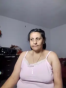 Merlyna Goldenss online show from April 21, 3:02 am