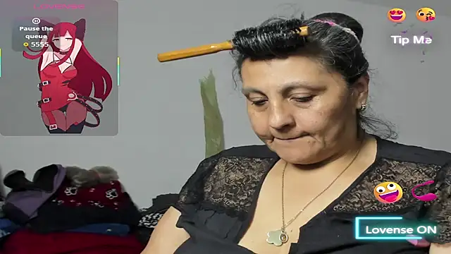 Merlyna Goldenss online show from April 14, 2:44 am