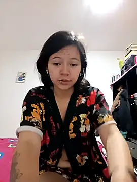 Ninffa sweet21 online show from April 17, 12:02 am