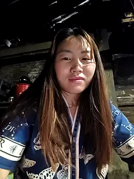 he-se-kin online show from April 17, 11:51 pm