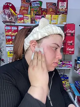 kitty  pinnk online show from April 12, 7:38 pm