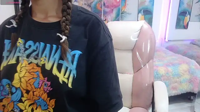 naty 18 online show from March 26, 8:43 pm