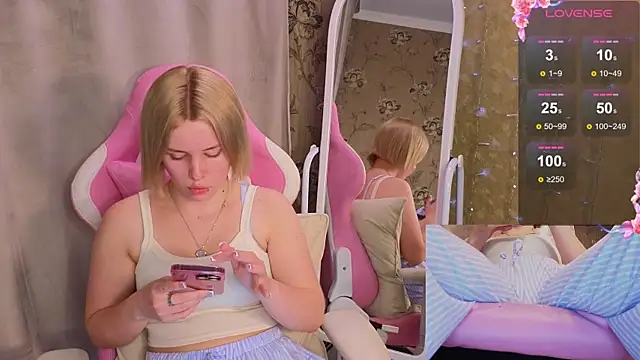 MelissaAvis online show from April 1, 5:32 pm