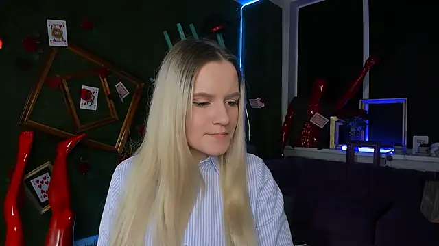 SherriButlers online show from April 11, 9:13 am