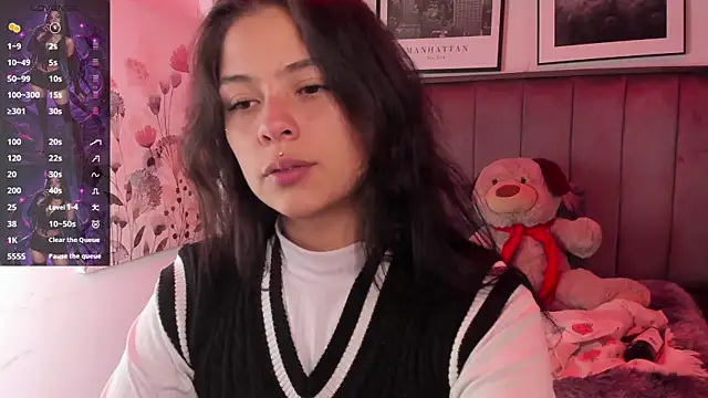 Kikii 1 online show from April 7, 3:30 am