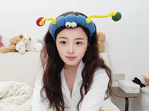 cc-8 online show from April 6, 8:26 am