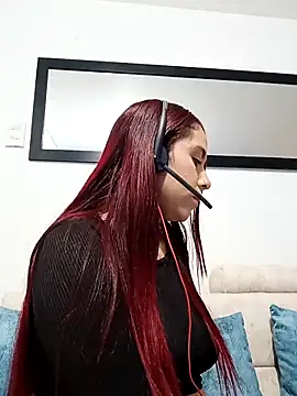 Dayan White online show from April 18, 2:30 pm