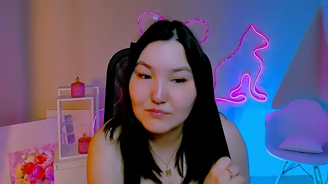 CamilaMartiez online show from April 17, 1:02 pm