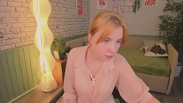 miraiakik online show from April 15, 11:00 am