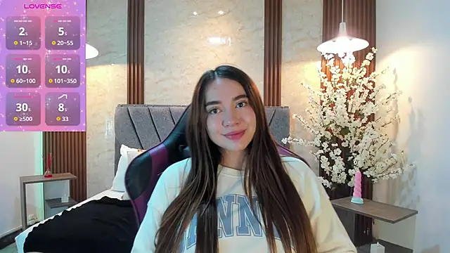 Anissa m  online show from April 13, 2:07 pm