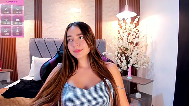 Anissa m  online show from April 15, 7:03 pm