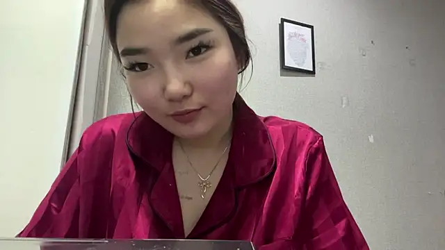 LammingLoner online show from April 8, 3:36 pm