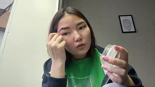 LammingLoner online show from April 19, 1:22 pm