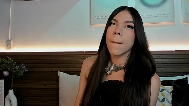 Sara cutie  online show from April 13, 7:25 pm