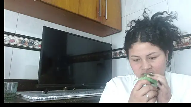 Slut Full Messy online show from April 10, 3:07 pm