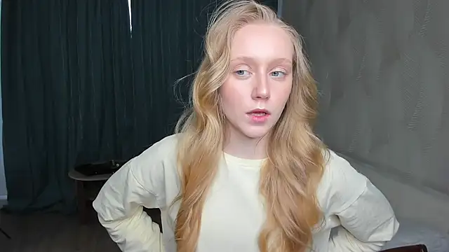 VestaBowmer online show from April 16, 6:14 am