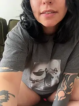 BestBrazilianGirlfriend online show from August 4, 1:39 pm