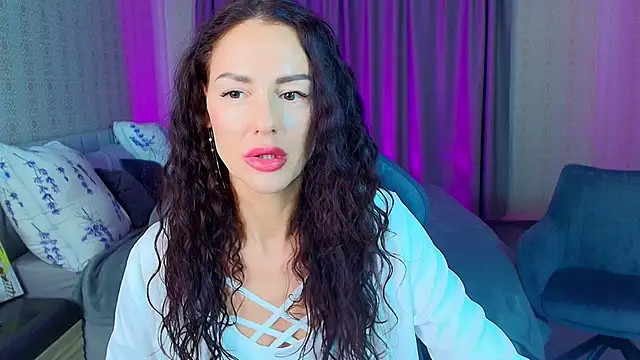 MalenaBelucci  online show from April 15, 12:49 pm