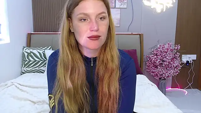 Carammelstorm online show from April 17, 1:19 am