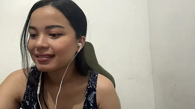 ChristenaShogren online show from April 15, 2:28 pm