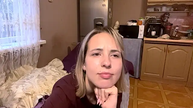 enchantedass online show from April 17, 5:15 pm