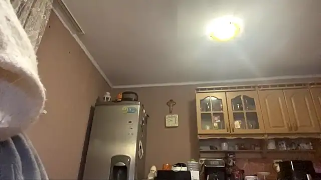 enchantedass online show from March 29, 6:40 pm