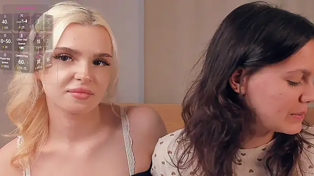 JuliannPaysour online show from April 21, 7:48 am