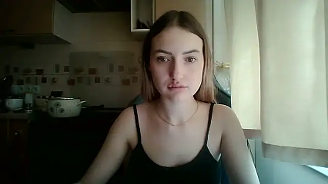 KariLindsey online show from April 15, 9:54 am