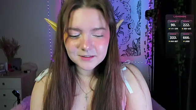 bambimayy online show from March 28, 8:47 am