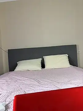 AliceVilliers online show from April 18, 8:09 pm