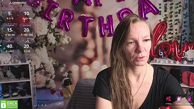 jesica mooonn online show from April 16, 2:01 am